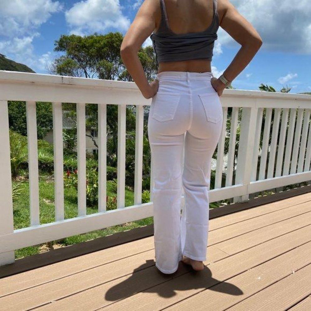 $225 3x1 Nicolette White Jeans.  Aspen 24 women’s